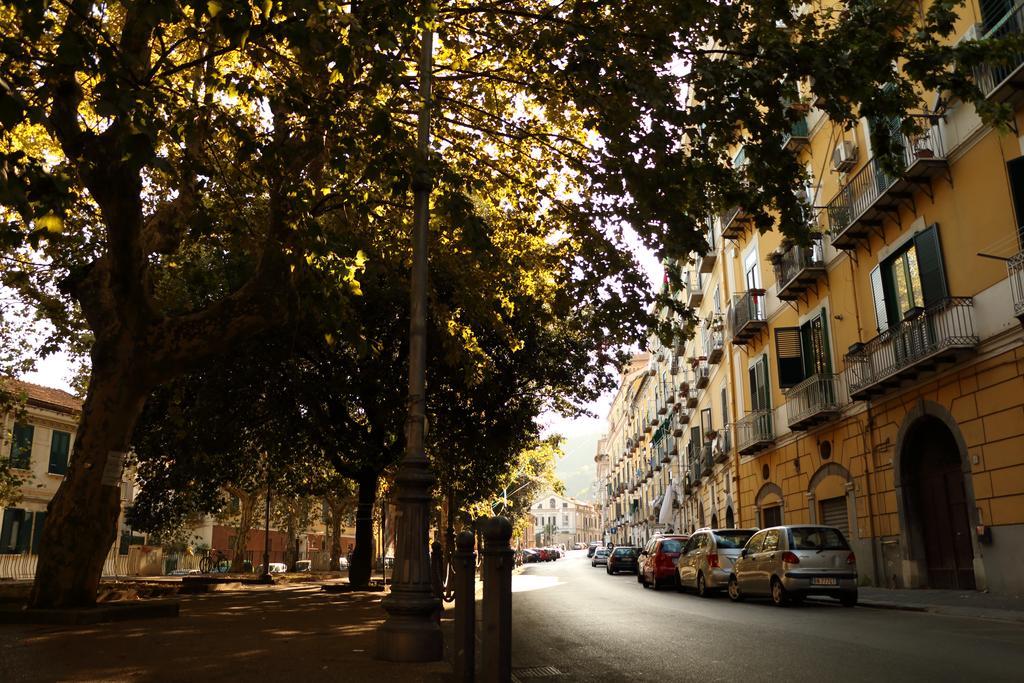 Piazza Alario Apartamento Salerno Exterior foto